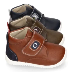 Botita casual respetuosa niños OKAA FLEX sin cordones en colores OTOÑALES.