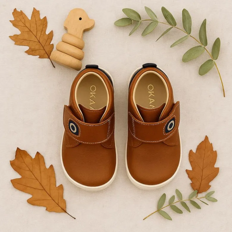 Botita casual respetuosa niños OKAA FLEX sin cordones en colores OTOÑALES.