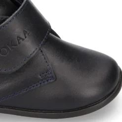 Botita colegial niños y primeros pasos sin cordones en piel lavable.