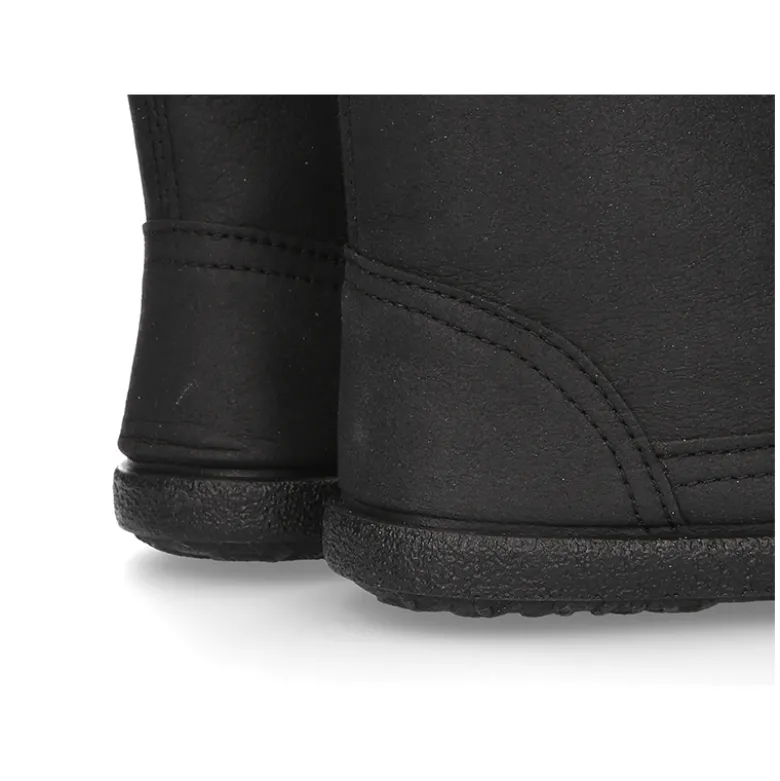 Botita con cremallera en serratex NEGRO encerado.