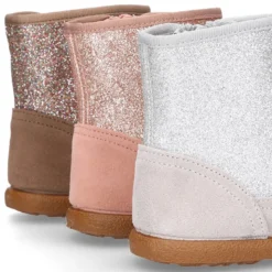 Botita con cremallera y GLITTER en piel Serraje.