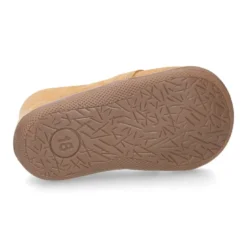 Botita con puntera, talonera y cordones en serraje para pequeños.