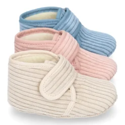 Botita de casa BEBÉS sin cordones en pana.