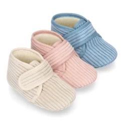 Botita de casa BEBÉS sin cordones en pana.