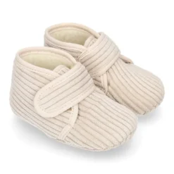 Botita de casa BEBÉS sin cordones en pana.