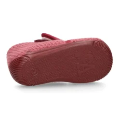Botita de casa niños sin cordones en lana suave.