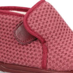 Botita de casa niños sin cordones en lana suave.