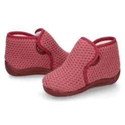 Botita de casa niños sin cordones en lana suave.