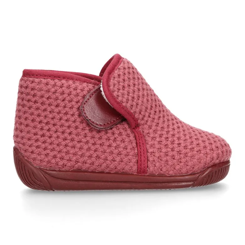 Botita de casa niños sin cordones en lana suave.