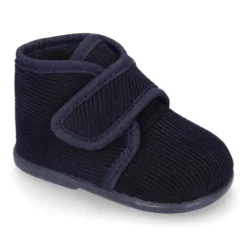 Botita de casa niños sin cordones pana fina.