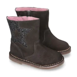 Botita niña con GLITTER y estrella en piel serraje.