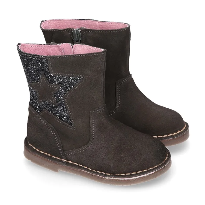 Botita niña con GLITTER y estrella en piel serraje.