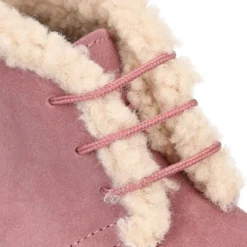 Botita niños en piel serraje con diseño con BORREGO.