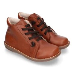 Botita niños SPORT con cremallera y cordones elásticos en piel.