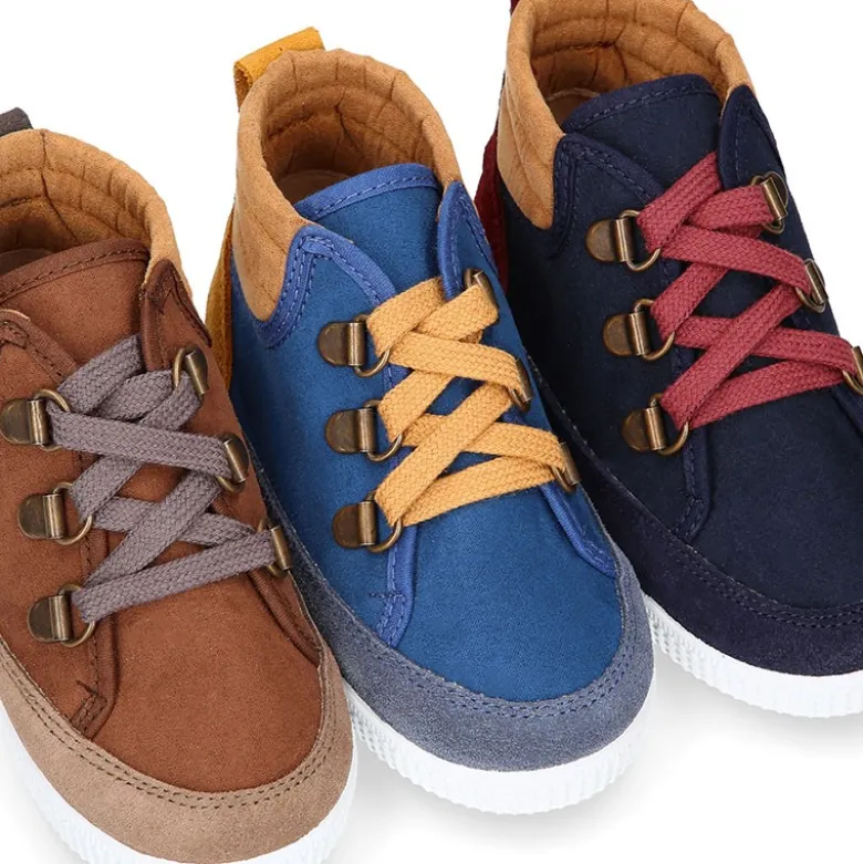 Botita niños tipo bamba estilo MONTAÑA con cordones en serratex.