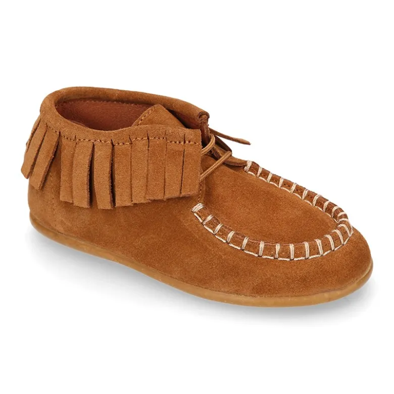 Botita niños tipo INDIA con cordones y flecos en piel serraje CUERO.