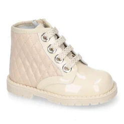 Botita ROCKERA niña con cordones metalizados en piel charol BEIGE.