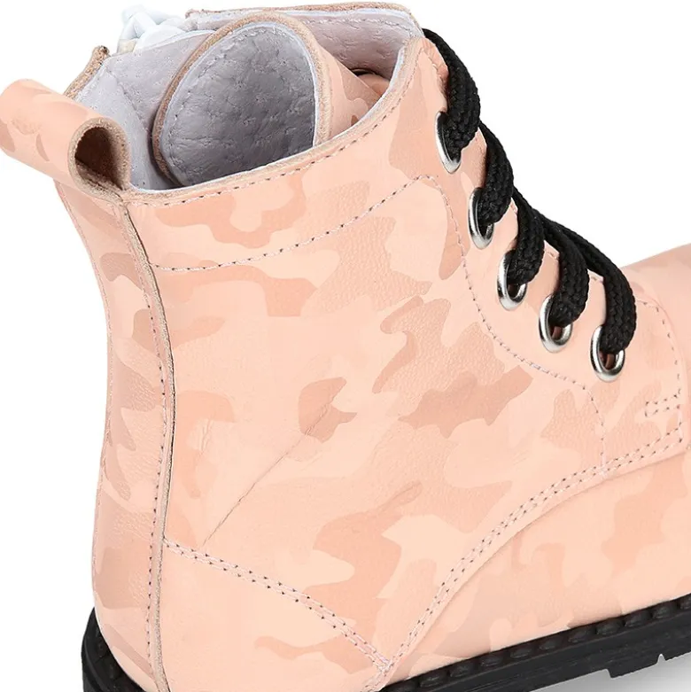 Botita ROCKERA niña cordones en piel tornasolada.