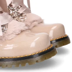 Botita ROCKERA niña lengüeta pelo y lazos seda en piel charol con GLITTER.
