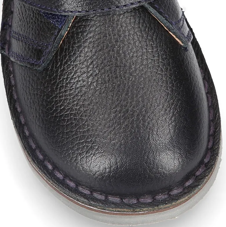 Botita safari niños sin cordones en piel.