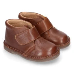 Botita safari niños sin cordones en piel.