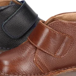 Botita safari niños sin cordones en piel.