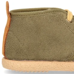 Botitas casual niños con cordones y BORREGO en Serratex.