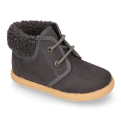 Botitas casual niños con cordones y cuello borrego en Serratex.