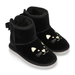 Botitas tipo Australianas niña en terciopelo negro con diseño GATITO.
