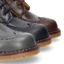Botita vestir niño con cordones en piel VINTAGE colores otoñales.