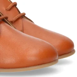 Botín niños pequeños con cordones en piel napa CUERO.