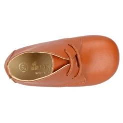 Botín niños pequeños con cordones en piel napa CUERO.