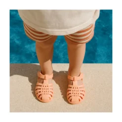 Cangrejera clásica niños nuevos colores SÓLIDOS con cierre adherente para Playa y Piscina.