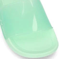 Cangrejera tipo ZUECO en colores transparentes para playa y piscina.