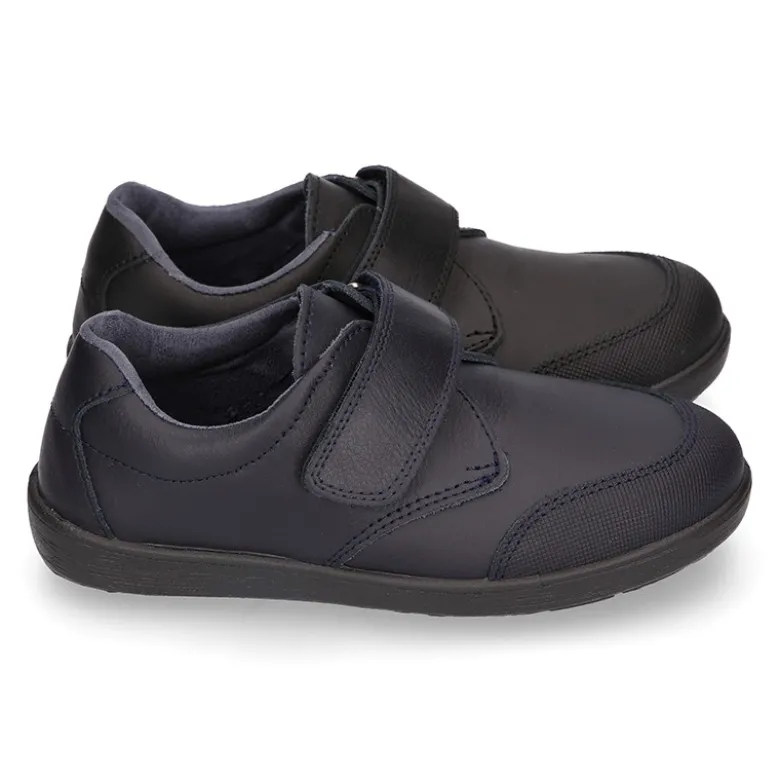 Colegial niños tipo Blucher sin cordones y con puntera en piel lavable.