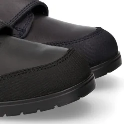 Colegial niños tipo Blucher sin cordones y con puntera reforzada en piel lavable.