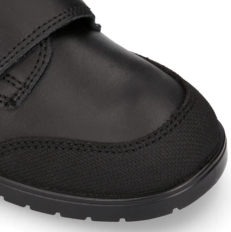 Colegial niños tipo Blucher sin cordones y con puntera reforzada en piel lavable.