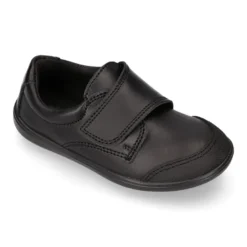 Colegial niños tipo Blucher sin cordones y con puntera reforzada en piel lavable.