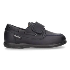 Colegial niño tipo Náutico piel lavable sin cordones.