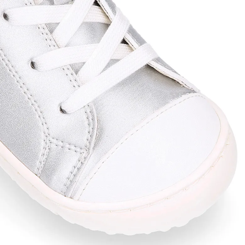 Deportiva alta niña BAREFOOT Okaa Flex con cordones y cremallera.