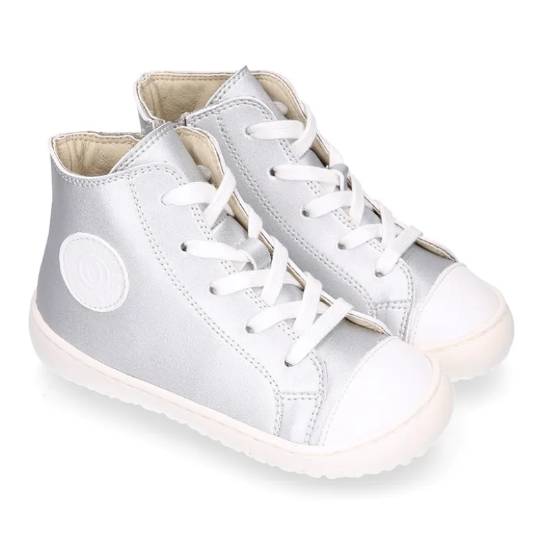 Deportiva alta niña BAREFOOT Okaa Flex con cordones y cremallera.