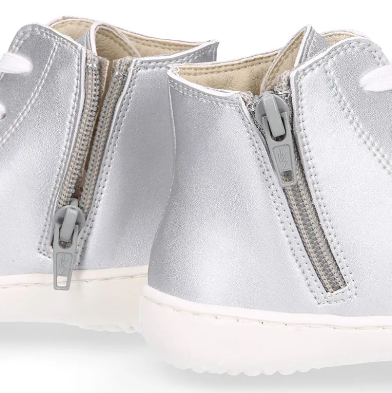 Deportiva alta niña BAREFOOT Okaa Flex con cordones y cremallera.