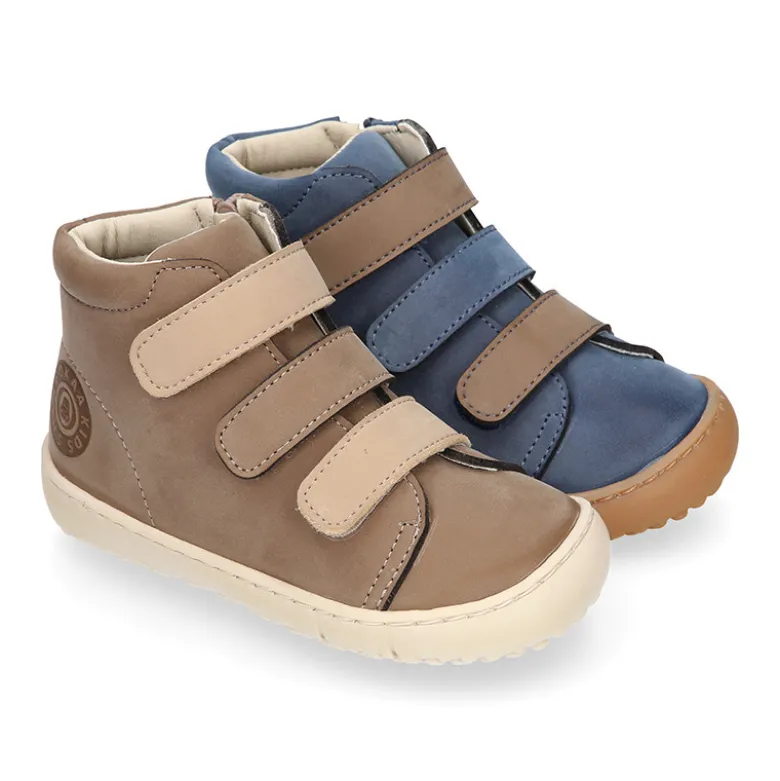 Deportiva alta niños BAREFOOT Okaa Flex sin cordones y cremallera.