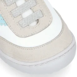 Deportiva BAREFOOT niños con cordones elásticos y cierre adherente.