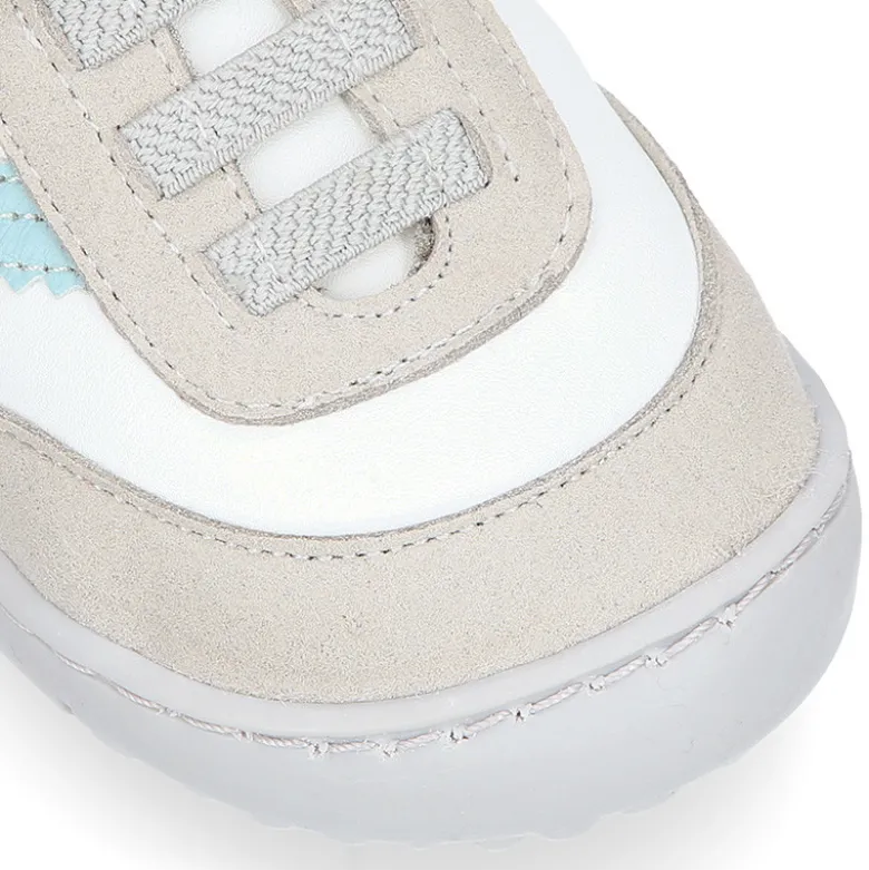 Deportiva BAREFOOT niños con cordones elásticos y cierre adherente.