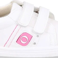 Deportiva niña OKAA FLEX sin cordones en color Blanco.