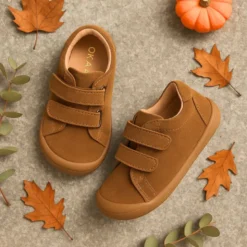 Deportiva niño BAREFOOT súper flexible en color topo