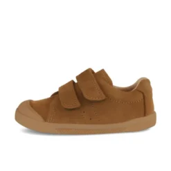 Deportiva niño BAREFOOT súper flexible en color topo