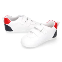 Deportiva niño OKAA FLEX sin cordones y drop cero en color Blanco.