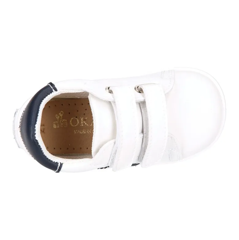 Deportiva niño OKAA FLEX sin cordones en color Blanco.